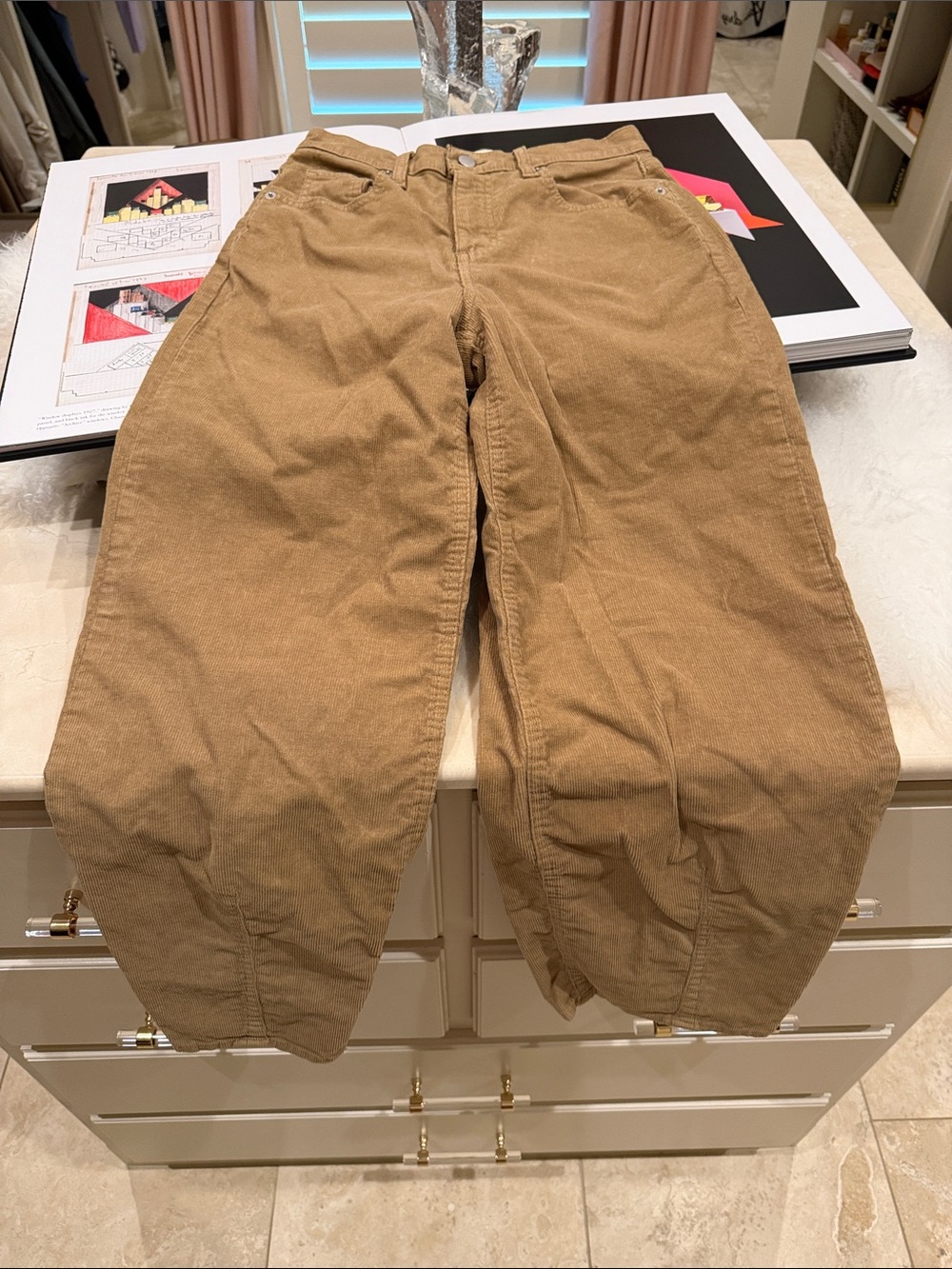 Men's Casual corduroy Pants in Tan